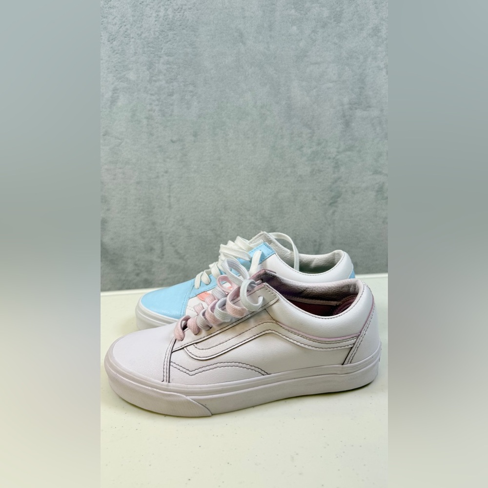 Vans Womens Size 7 Sneakers Shoes Pink Pastels Two Tone Trend Leather - Picture 6 of 8